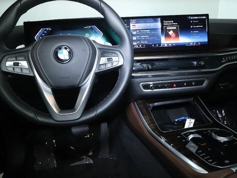 Used 2026 BMW X5 xDrive40i AWD/4WD image 33