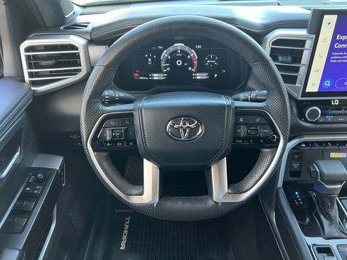 Used 2024 Toyota Tundra Platinum AWD/4WD image 23