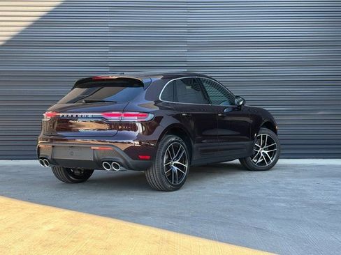 Certified 2026 Porsche Macan image 7