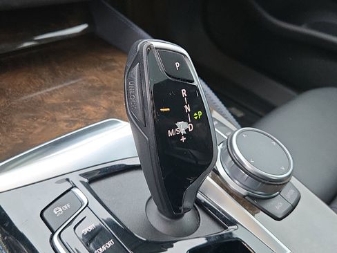 Used 2020 BMW 540i xDrive 540i xDrive w/ M Sport Package image 16