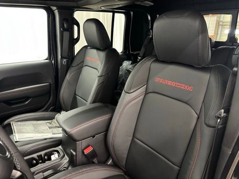 New 2026 Jeep Gladiator Rubicon AWD/4WD image 19