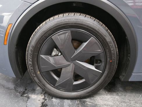 Certified 2024 Toyota Prius LE image 31