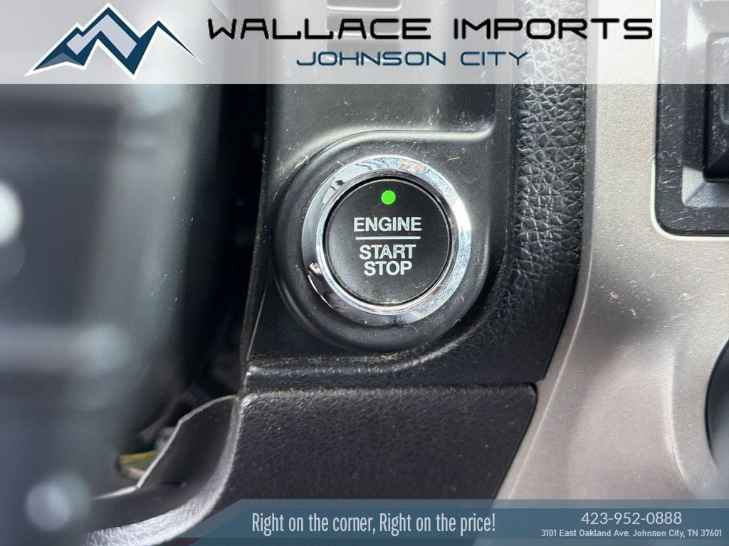 Used 2017 Ford Expedition Limited AWD/4WD image 19