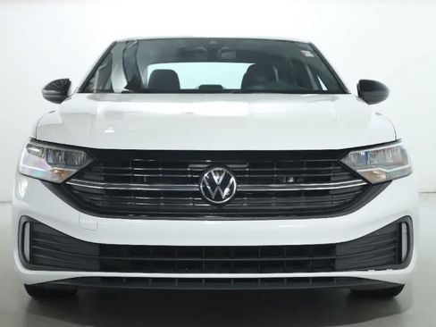 Certified 2024 Volkswagen Jetta Sport FWD image 5