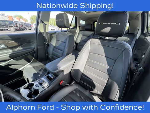 Used 2023 GMC Terrain Denali w/ LPO, Floor Liner Package AWD/4WD image 32