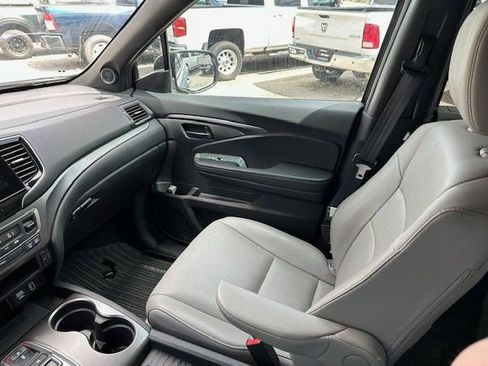 Used 2022 Honda Passport EX-L image 18