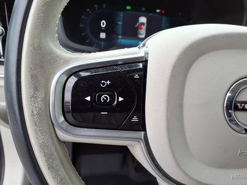 Used 2023 Volvo S60 B5 Plus w/ Climate Package image 16