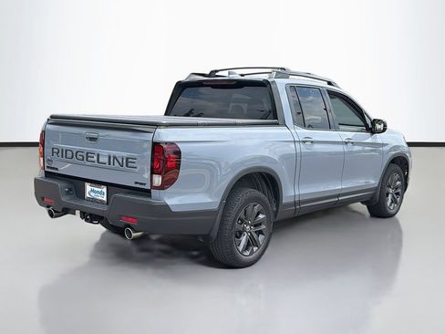 Used 2024 Honda Ridgeline Sport image 5