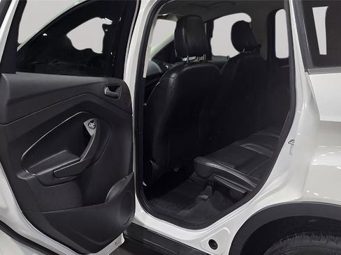 Used 2019 Ford Escape Titanium w/ U9j03 - Titanium Tow Package image 10