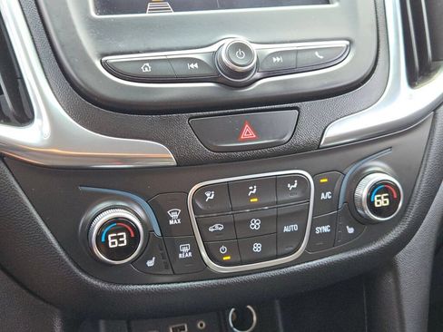 Used 2020 Chevrolet Equinox LT AWD/4WD image 31