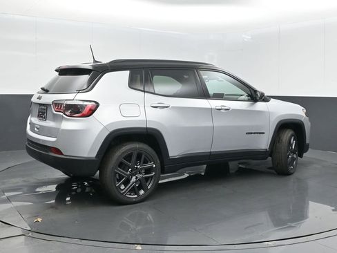 New 2026 Jeep Compass Limited image 7