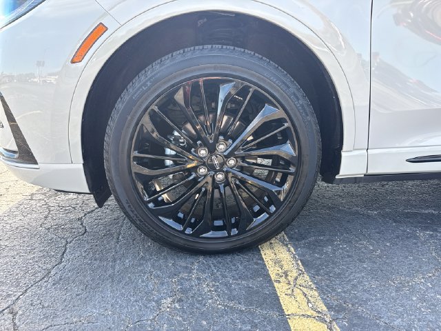 Certified 2023 Lincoln Corsair AWD w/ Equipment Group 101A image 30