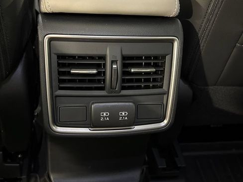 Used 2023 Subaru Forester Limited AWD/4WD image 25