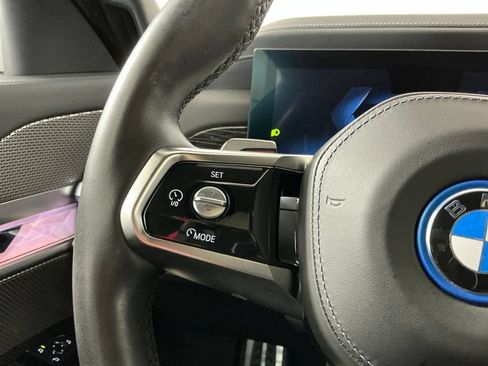 Used 2024 BMW i7 eDrive50 w/ M Sport Package RWD image 15