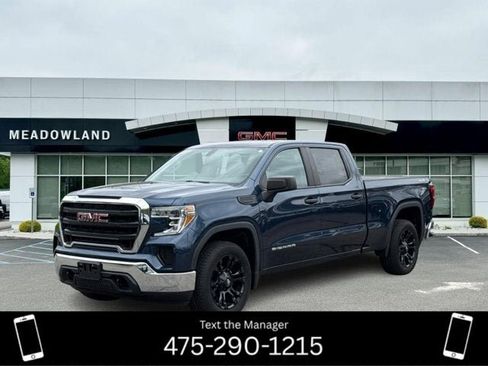 Used 2021 GMC Sierra 1500 4x4 Crew Cab w/ Sierra Value Package image 1