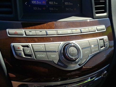 Used 2019 INFINITI QX60 Luxe w/ Sensory Package AWD/4WD image 17