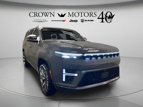 Used 2026 Jeep Grand Wagoneer Limited AWD/4WD image 1