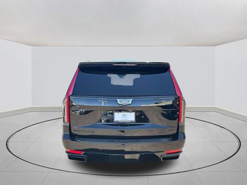 Certified 2021 Cadillac Escalade Sport Platinum w/ LPO, ONYX Package RWD image 12