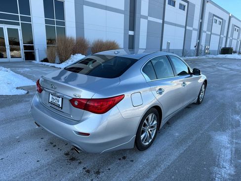 Used 2014 INFINITI Q50 Premium w/ Leather Seating Package image 5