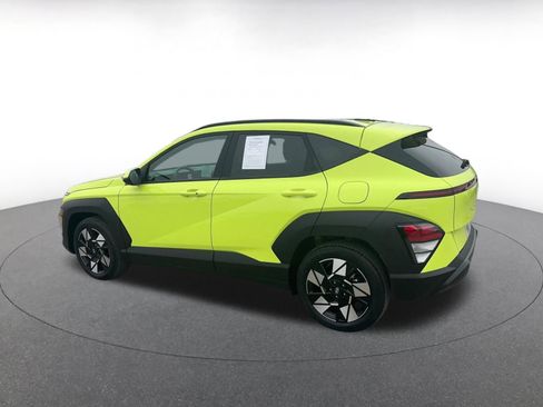 Used 2025 Hyundai Kona SEL image 10