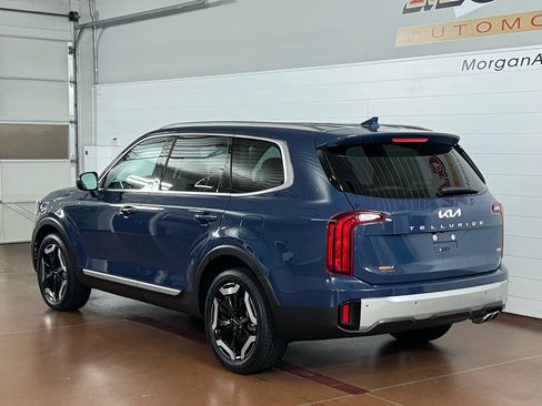 Used 2023 Kia Telluride S image 5