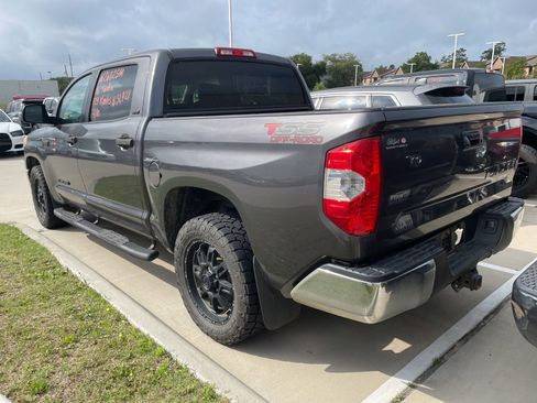 Used 2016 Toyota Tundra SR5 w/ SR5 Upgrade Package image 5