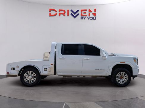 Used 2023 GMC Sierra 3500 AT4 w/ AT4 Preferred Package image 6