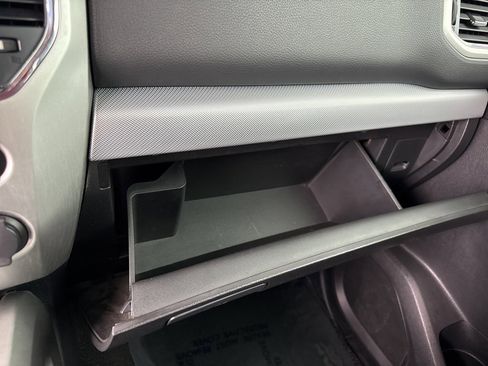 Used 2019 Nissan Titan PRO-4X image 34