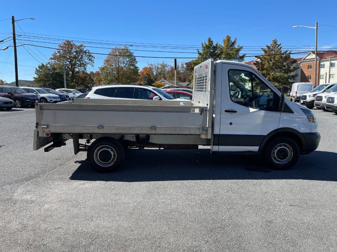 Used 2018 Ford Transit 250 138 RWD image 29