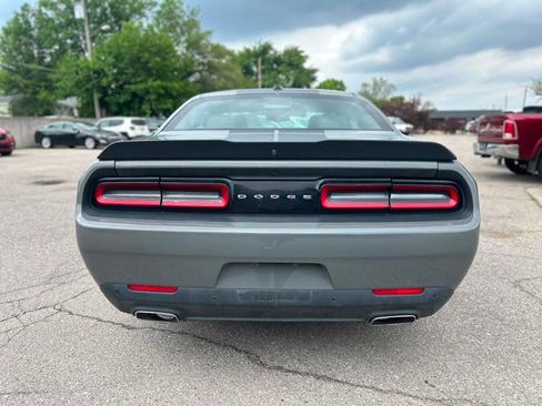 Used 2018 Dodge Challenger SXT Plus RWD image 6
