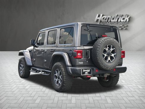 Used 2019 Jeep Wrangler Unlimited Rubicon w/ Dual Top Group AWD/4WD image 9