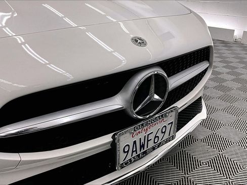 Used 2022 Mercedes-Benz CLA 250 image 30