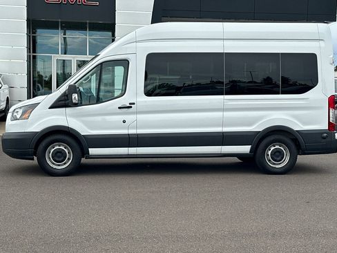 Used 2017 Ford Transit 350 XL RWD image 7