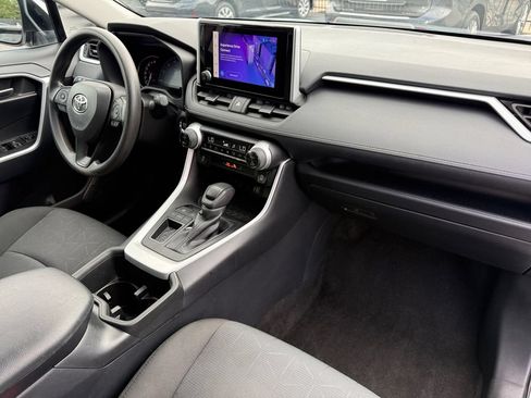 Certified 2024 Toyota RAV4 XLE FWD image 17