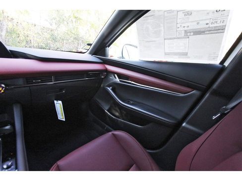 New 2026 MAZDA MAZDA3 2.5 S Hatchback w/ Premium Pkg image 9