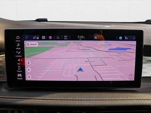 Used 2025 Alfa Romeo Tonale w/ Premium Package image 18