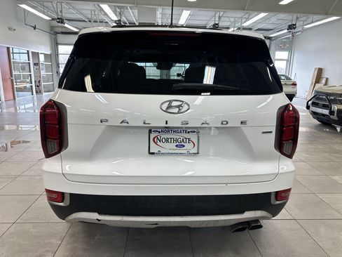 Used 2021 Hyundai Palisade SEL w/ Convenience Package image 14