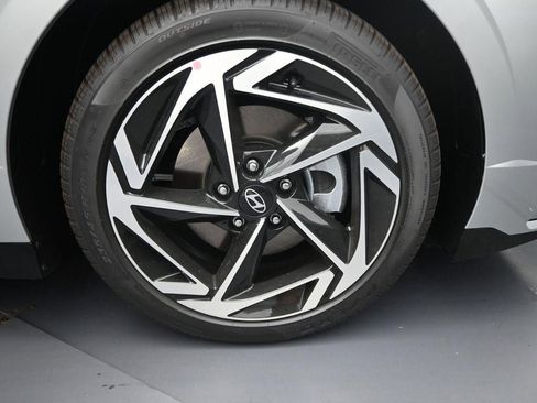 New 2025 Hyundai Sonata SEL image 31