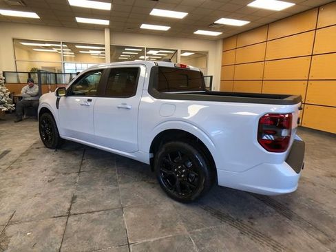 New 2026 Ford Maverick Lobo image 5