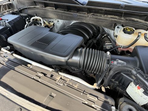 Used 2022 GMC Yukon XL Denali RWD image 34