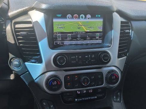 Used 2018 GMC Yukon XL SLT AWD/4WD image 20