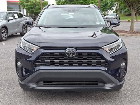Used 2020 Toyota RAV4 XLE w/ Convenience Package AWD/4WD image 4