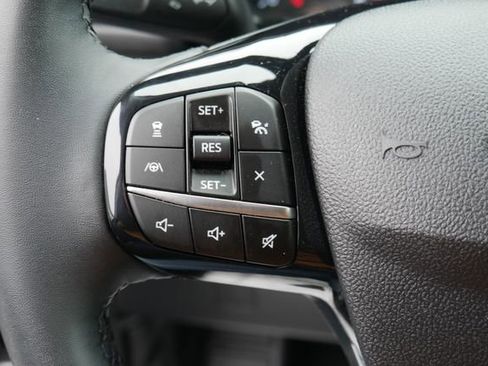 Used 2021 Ford Escape SE w/ Cold Weather Package image 17