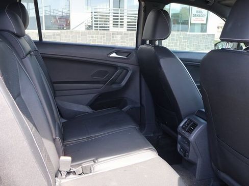 Used 2021 Volkswagen Tiguan SE R-Line FWD image 12