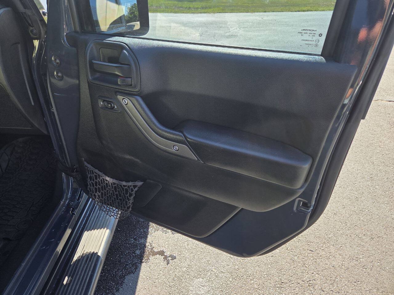 Used 2017 Jeep Wrangler Unlimited Sport w/ Quick Order Package 24S AWD/4WD image 19