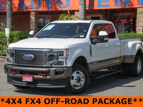 Used 2021 Ford F350 King Ranch w/ King Ranch Ultimate Package image 4