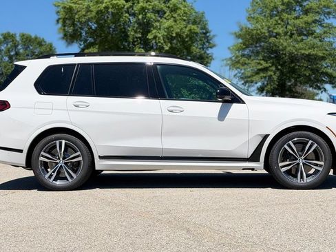 New 2027 BMW X7 M60i AWD/4WD image 7