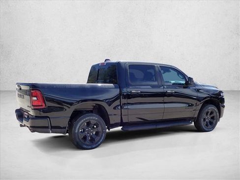 New 2026 RAM 1500 Express AWD/4WD image 4