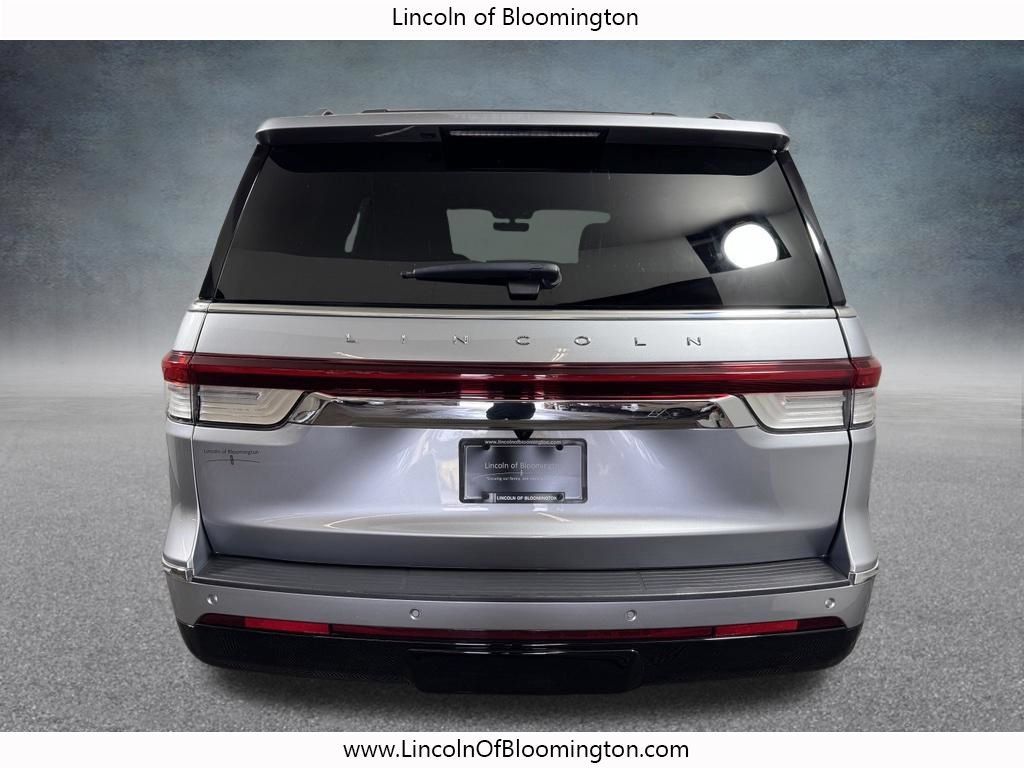 Certified 2023 Lincoln Navigator Reserve AWD/4WD image 6
