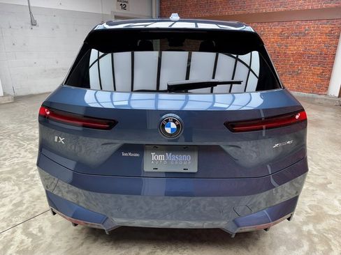 New 2026 BMW iX xDrive45 w/ Premium Package image 4